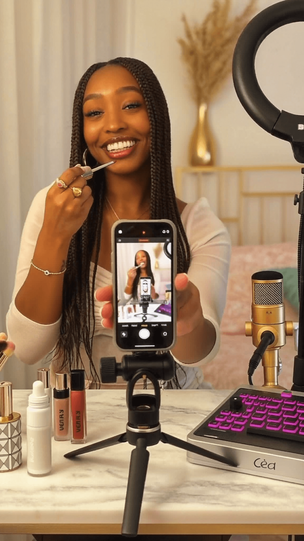 Léa en direct TikTok Live